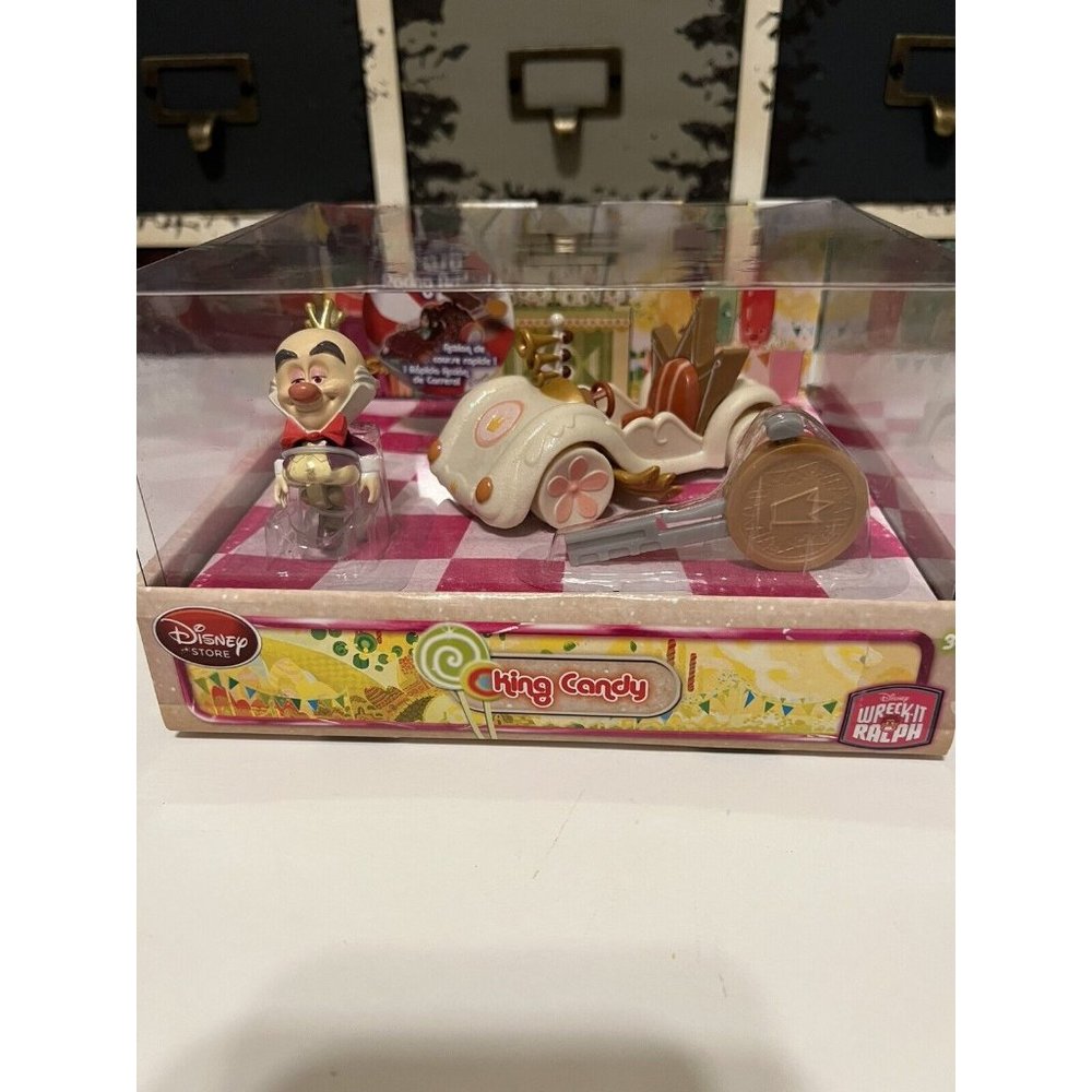 RARE DISNEY STORE Wreck it Ralph Sugar Rush Car Racer King Candy NIB Never Out